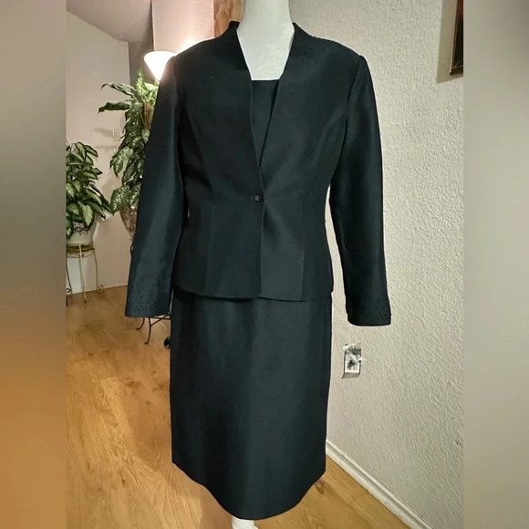 Albert Nipon 3 piece Garment size 8 - Picture 9 of 17